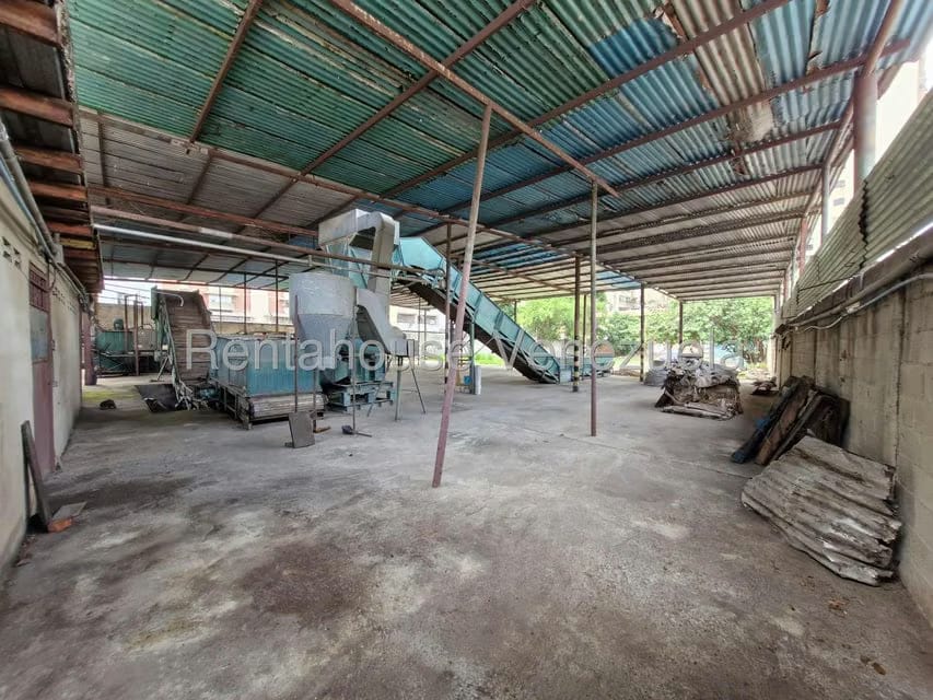 Terreno (Comercial) en Venta en El Centro, Aragua - 15