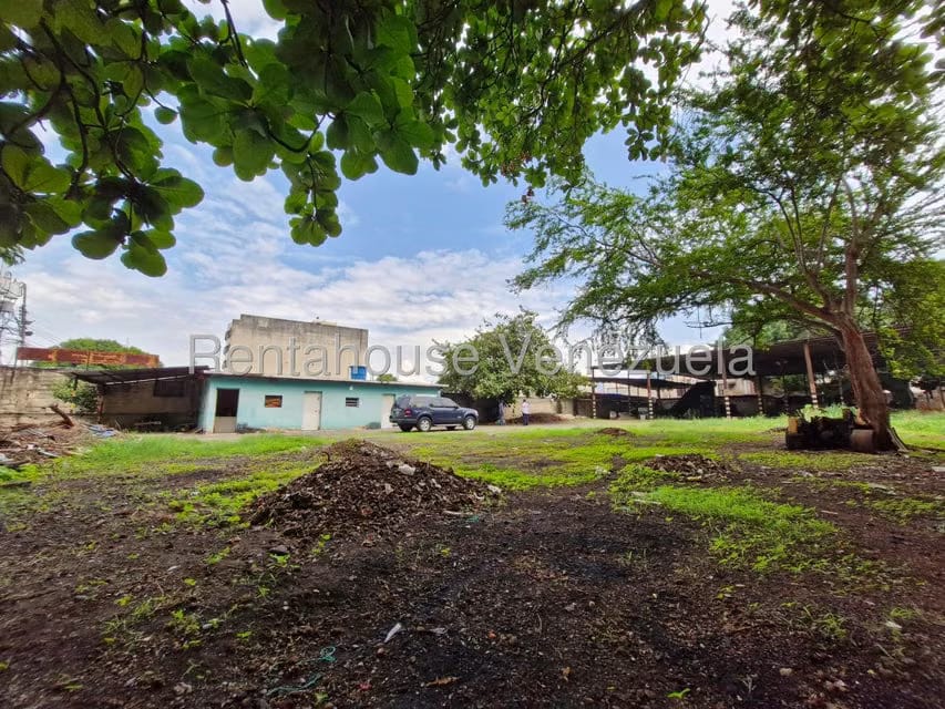 Terreno (Comercial) en Venta en El Centro, Aragua - 7