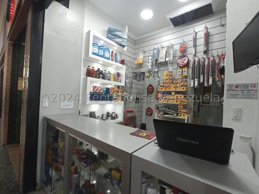 Comercial (Local Comercial) en Venta en La Boyera, Distrito Metropolitano - 11