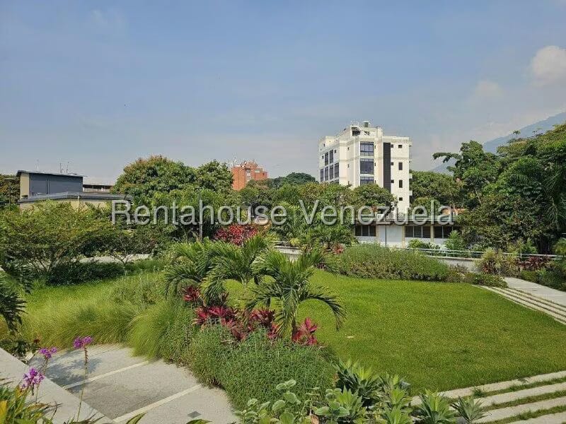 Apartamento (Duplex) en Venta en La Castellana, Distrito Metropolitano - 4