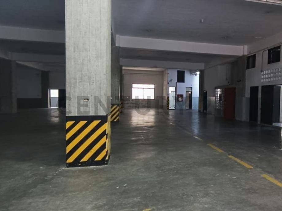 Amplio Galpón ubicado en en Mariches, a cinco minutos de la urbanizacion Miranda - 9