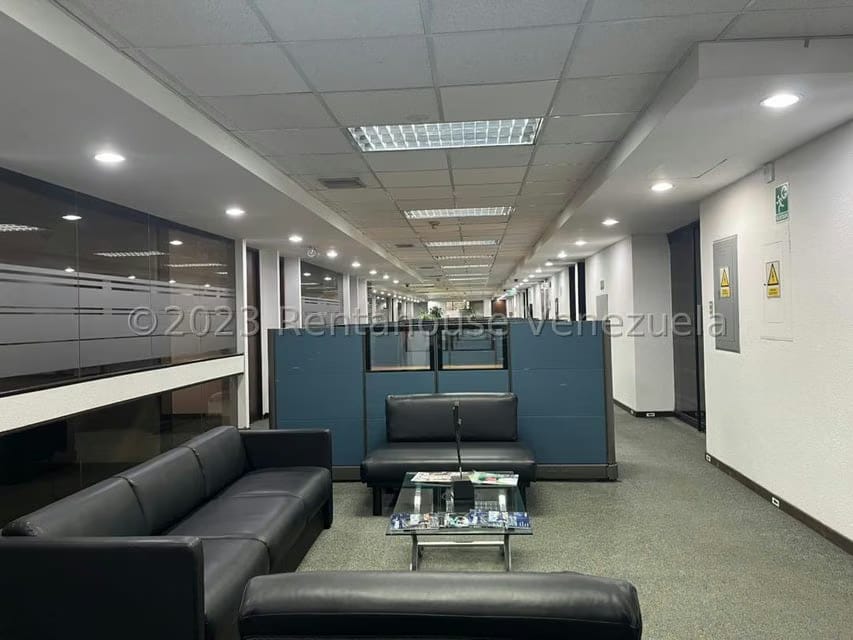 Comercial (Oficina) en Venta en Prados del Este, Distrito Metropolitano - 20