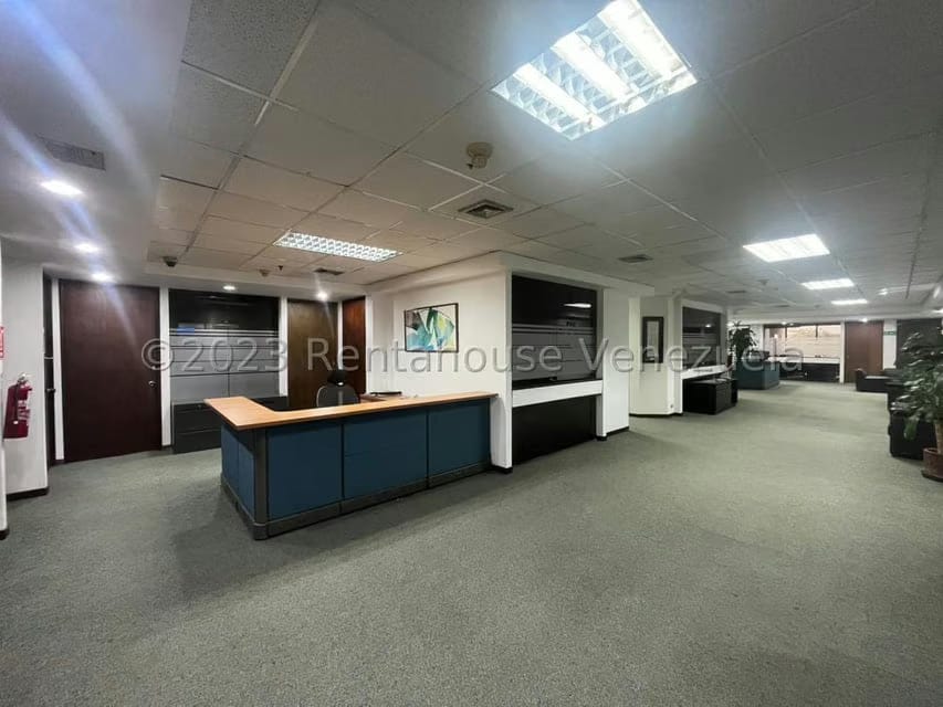 Comercial (Oficina) en Venta en Prados del Este, Distrito Metropolitano - 23