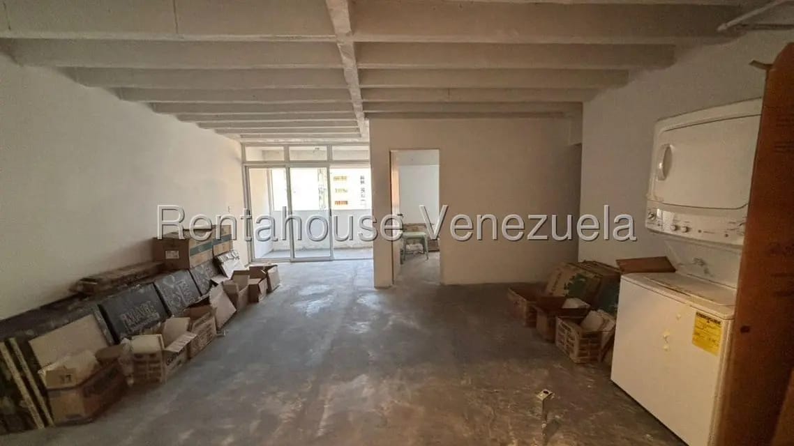 Apartamento (1 Nivel) en Venta en Parroquia La Candelaria, Distrito Metropolitano - 2