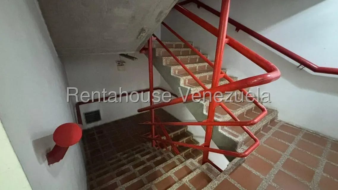 Apartamento (1 Nivel) en Venta en Parroquia La Candelaria, Distrito Metropolitano - 13