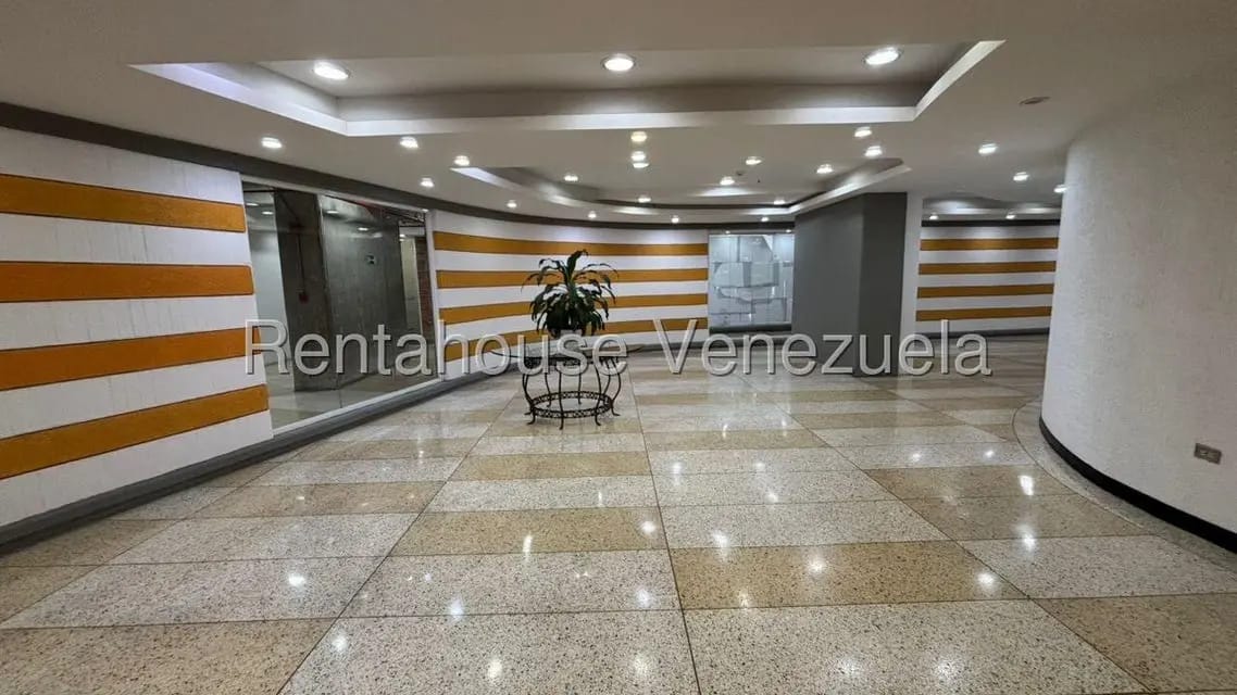 Apartamento (1 Nivel) en Venta en Parroquia La Candelaria, Distrito Metropolitano - 14