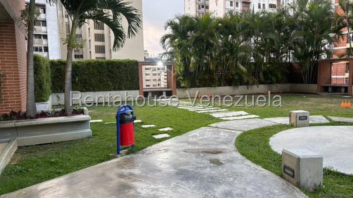 Apartamento (1 Nivel) en Venta en Parroquia La Candelaria, Distrito Metropolitano - 17