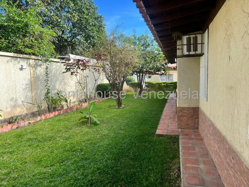 Casa (1 Nivel) en Venta en La Mora II, Aragua - 23