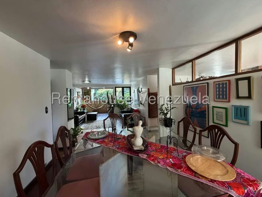 Apartamento (1 Nivel) en Venta en La Florida, Distrito Metropolitano - 3