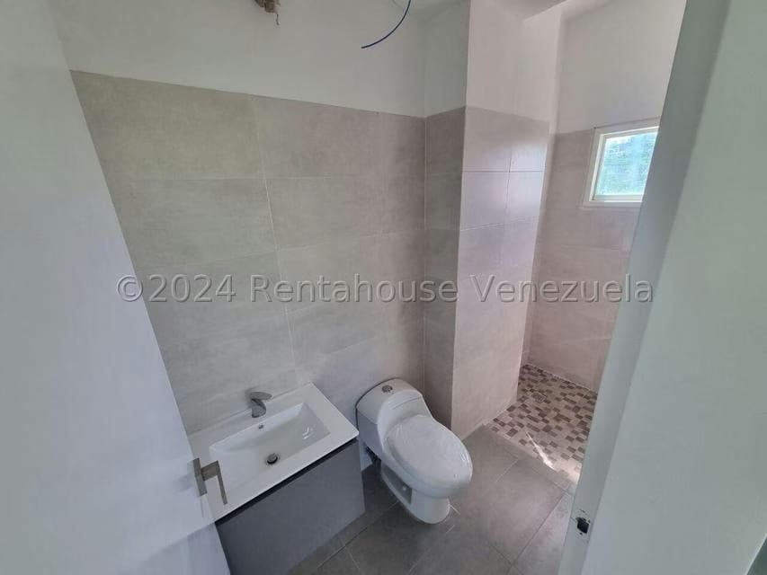Apartamento (Duplex) en Venta en La Escondida, Distrito Metropolitano - 21
