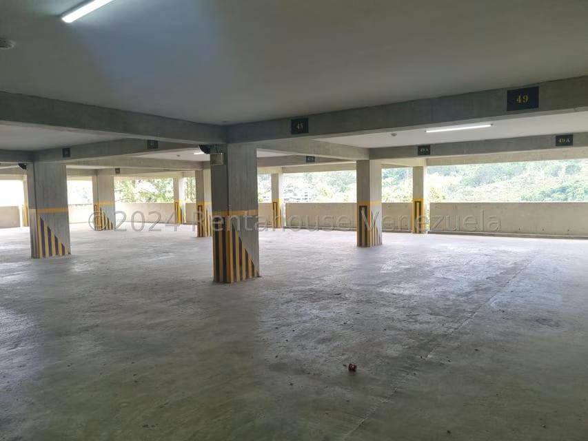 Apartamento (Duplex) en Venta en La Escondida, Distrito Metropolitano - 25