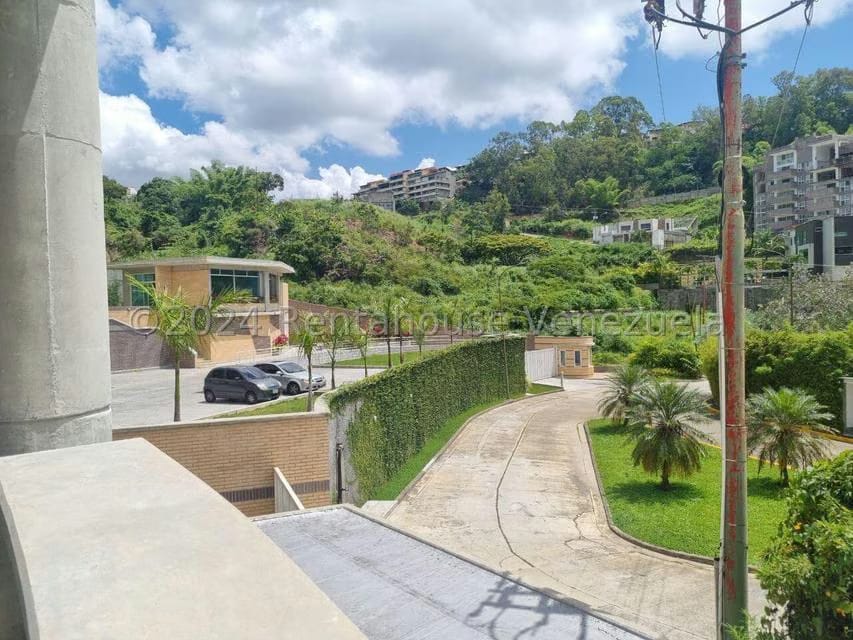 Apartamento (Duplex) en Venta en La Escondida, Distrito Metropolitano - 27