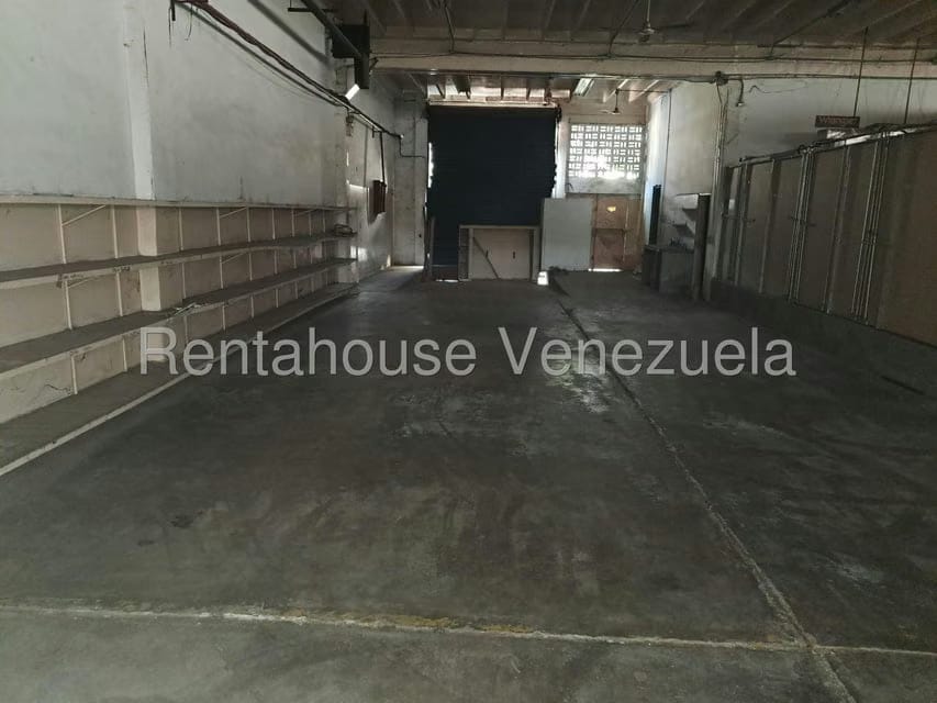 Comercial (Galpon - Deposito) en Alquiler en Terrinca, Miranda - 15