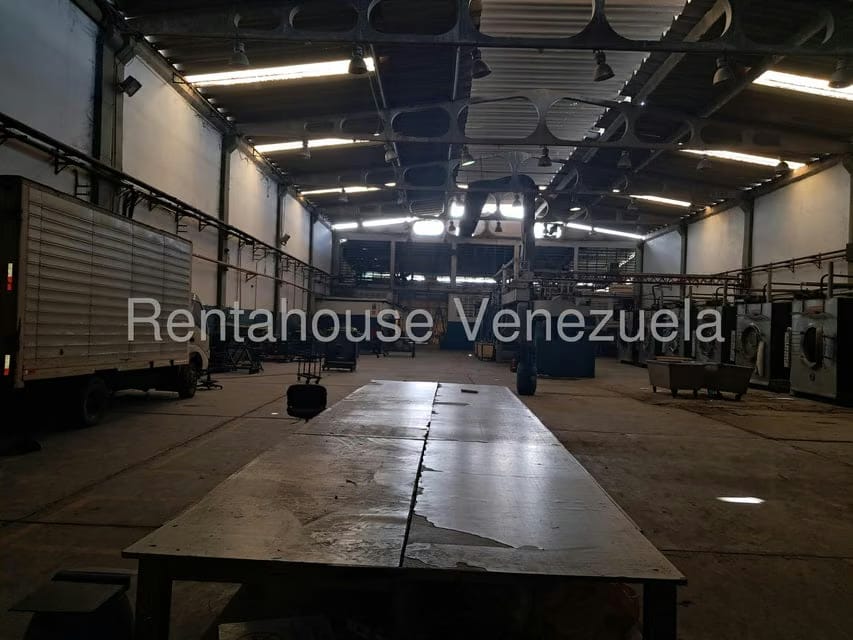 Comercial (Galpon - Deposito) en Alquiler en Terrinca, Miranda - 5