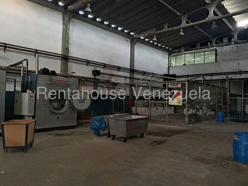 Comercial (Galpon - Deposito) en Alquiler en Terrinca, Miranda - 8