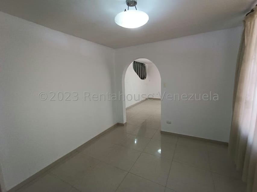Casa (Multipes Niveles) en Venta en El Castaño, Aragua - 15