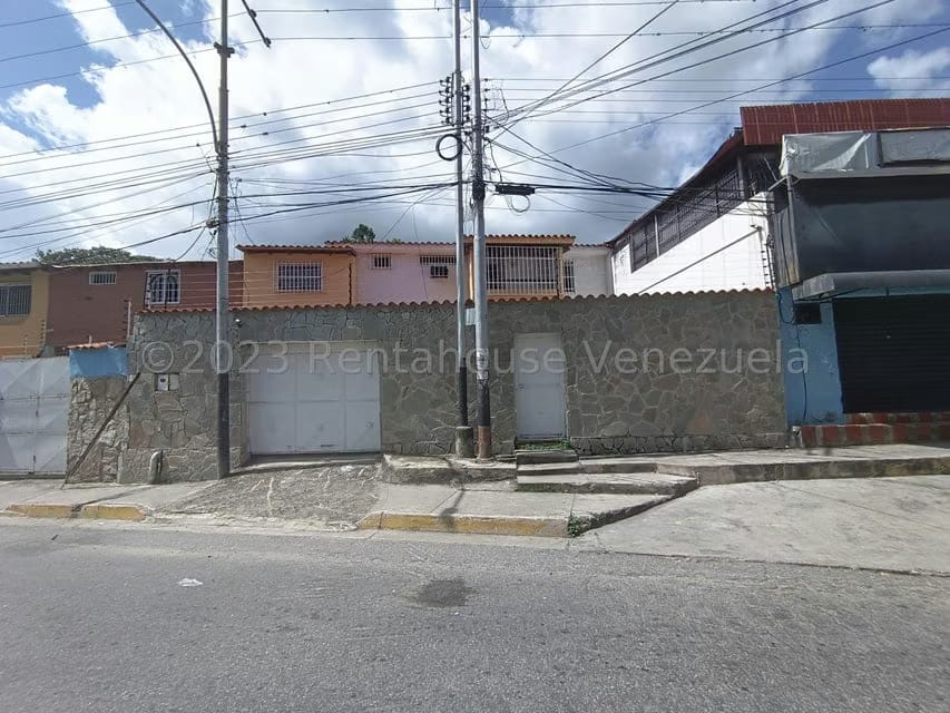Casa (Multipes Niveles) en Venta en El Castaño, Aragua - 4