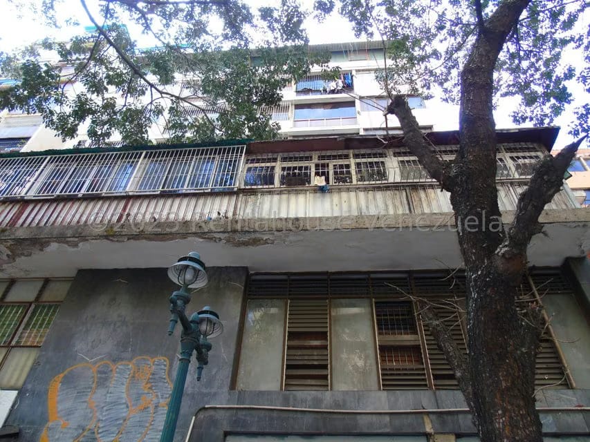 Comercial (Local Comercial) en Alquiler en Parroquia La Candelaria, Distrito Metropolitano