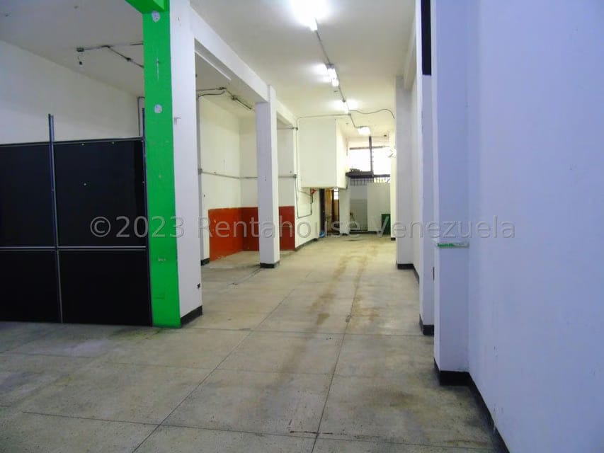 Comercial (Local Comercial) en Alquiler en Parroquia La Candelaria, Distrito Metropolitano - 3