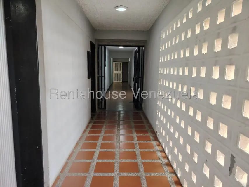 Apartamento (1 Nivel) en Alquiler en El Limon, Miranda - 15
