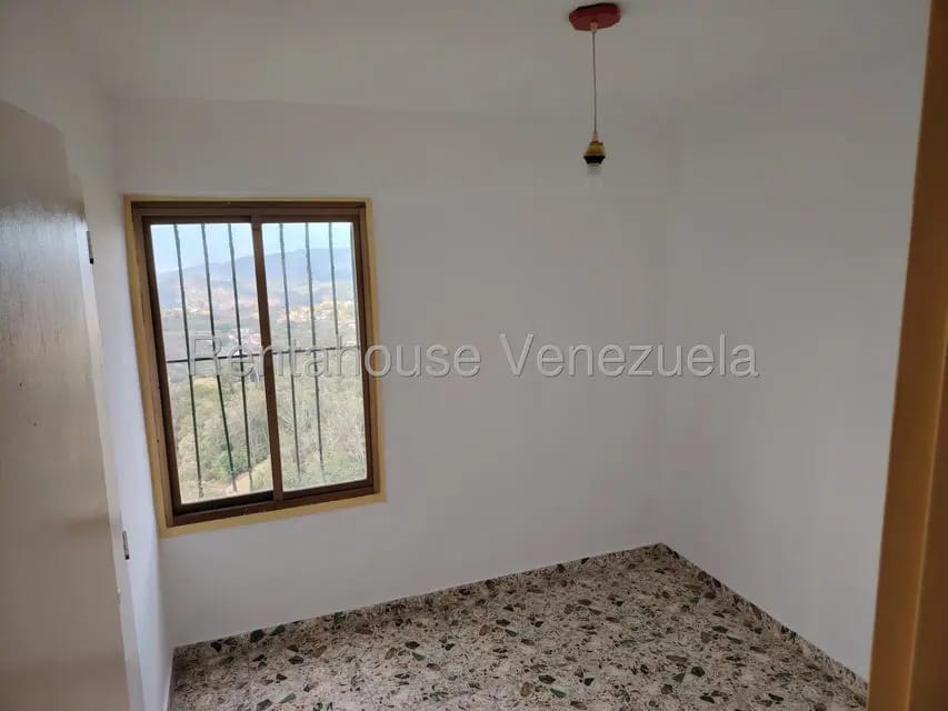 Apartamento (1 Nivel) en Alquiler en El Limon, Miranda - 8