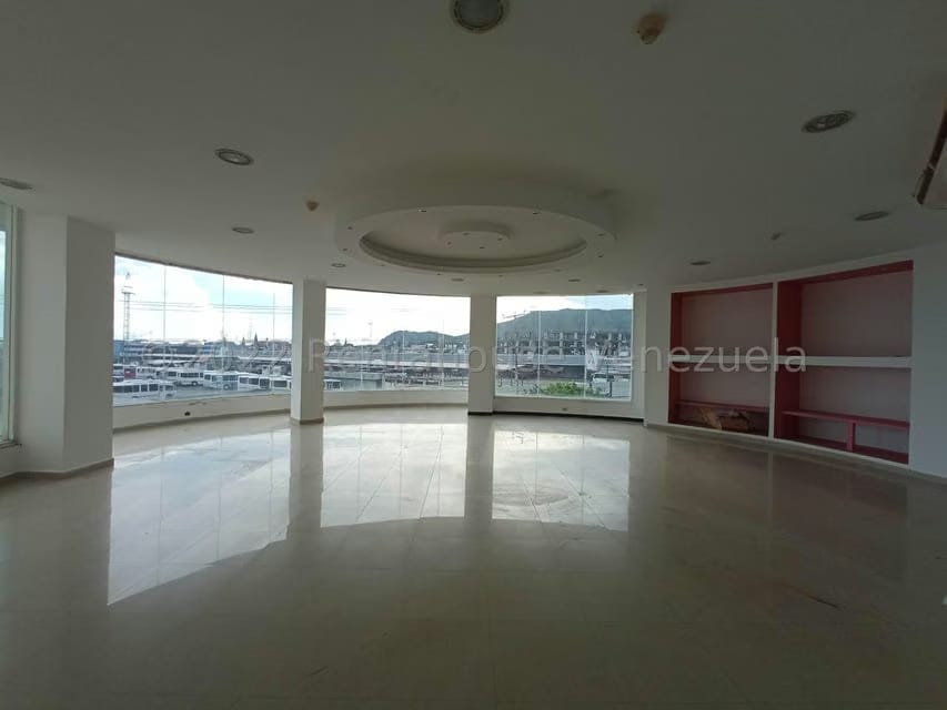 Comercial (Local Comercial) en Venta en Castillito, Carabobo - 9