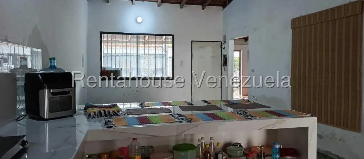 Casa (1 Nivel) en Venta en Almarriera, Lara - 14