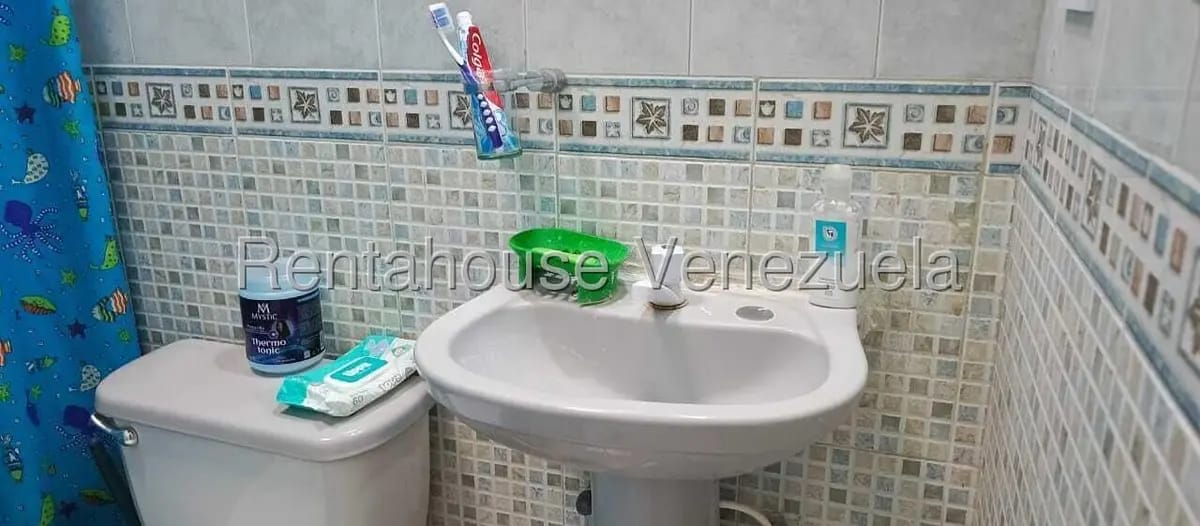 Casa (1 Nivel) en Venta en Almarriera, Lara - 26