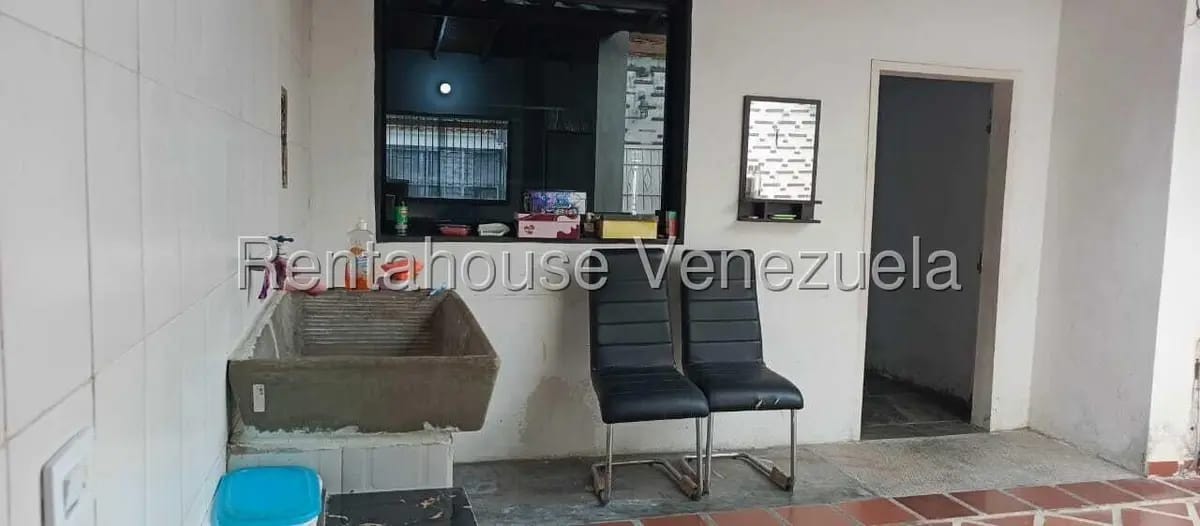 Casa (1 Nivel) en Venta en Almarriera, Lara - 32