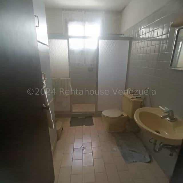 Casa (Duplex) en Venta en La Florida, Distrito Metropolitano - 16