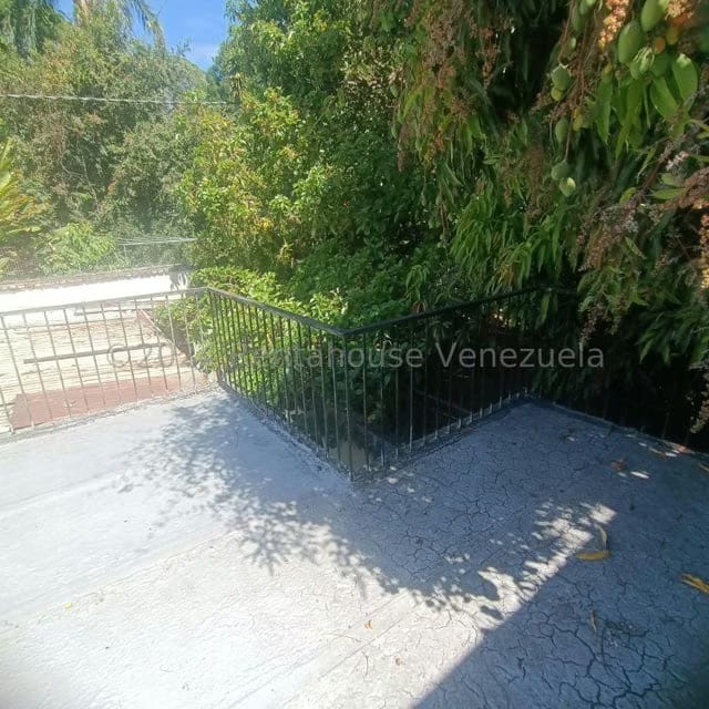 Casa (Duplex) en Venta en La Florida, Distrito Metropolitano - 46