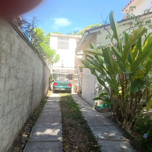 Casa (Duplex) en Venta en La Florida, Distrito Metropolitano - 54