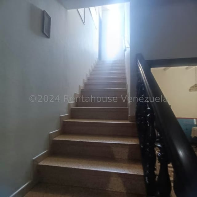 Casa (Duplex) en Venta en La Florida, Distrito Metropolitano - 7