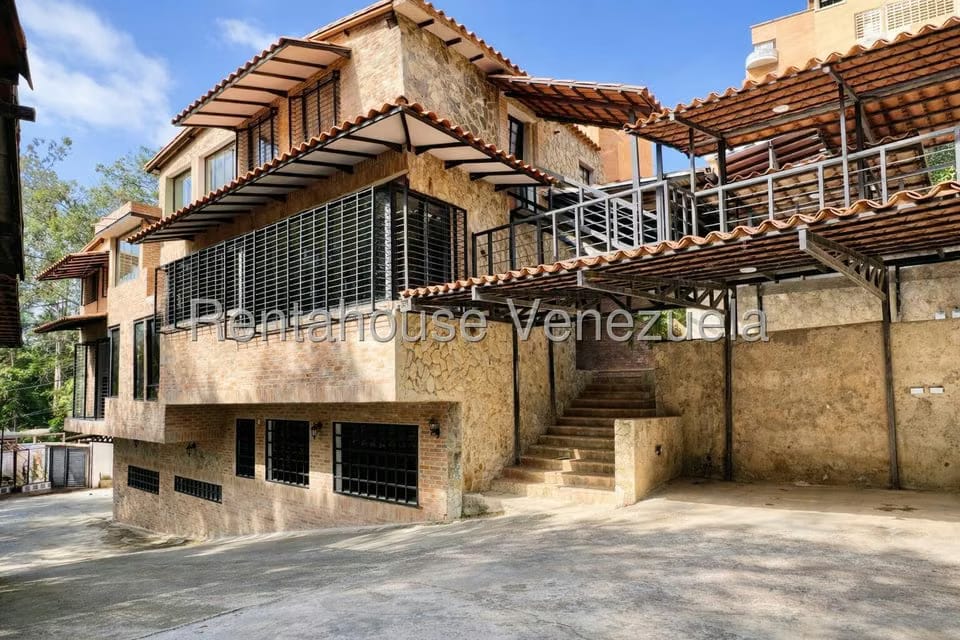 Casa (Multipes Niveles) en Venta en Oripoto, Distrito Metropolitano - 47