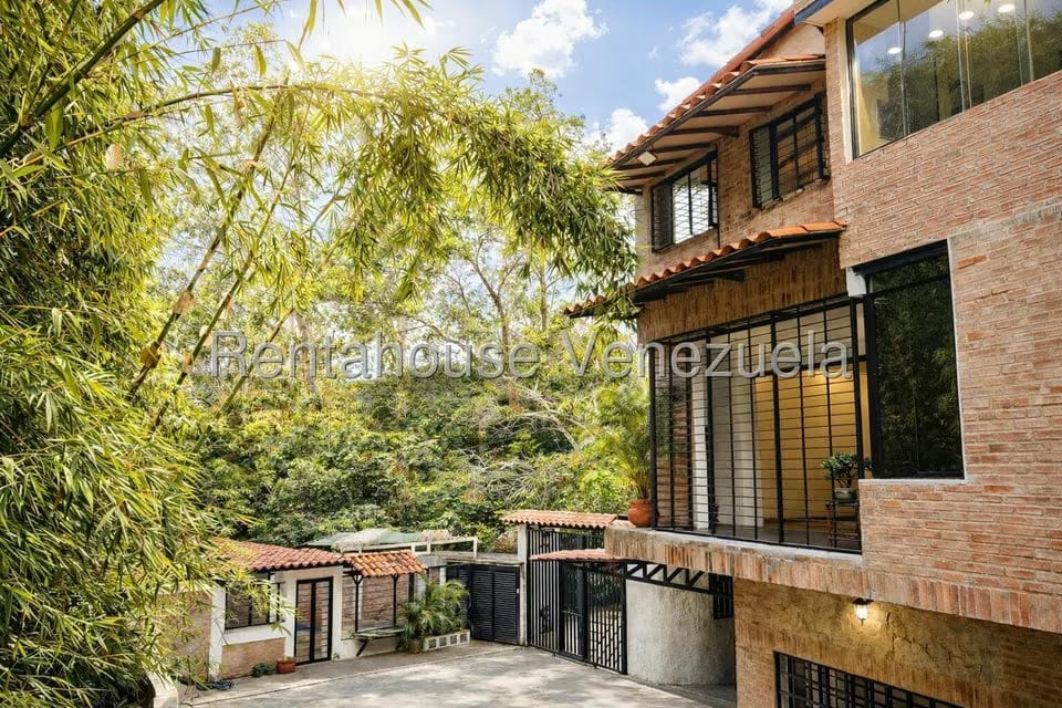 Casa (Multipes Niveles) en Venta en Oripoto, Distrito Metropolitano - 48