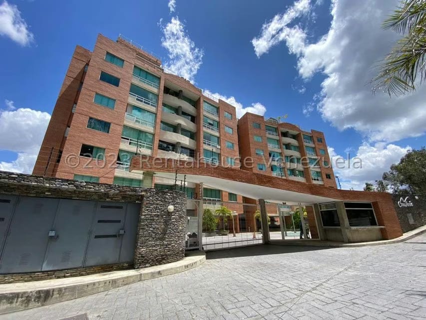 Apartamento (Planta Baja) en Venta en Lomas del Sol, Distrito Metropolitano