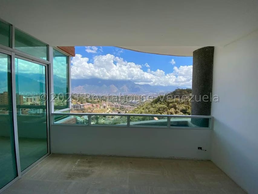 Apartamento (Planta Baja) en Venta en Lomas del Sol, Distrito Metropolitano - 3