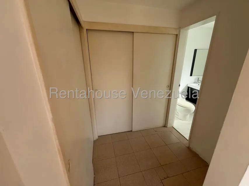 Apartamento (1 Nivel) en Venta en Los Naranjos del Cafetal, Distrito Metropolitano - 22