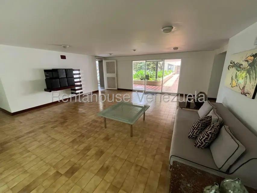 Apartamento (1 Nivel) en Venta en Los Naranjos del Cafetal, Distrito Metropolitano - 30