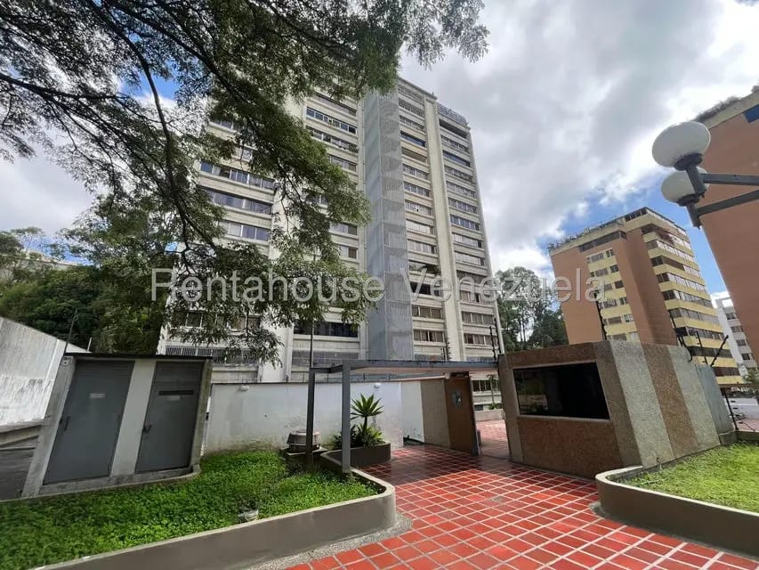 Apartamento (1 Nivel) en Venta en Los Naranjos del Cafetal, Distrito Metropolitano - 31