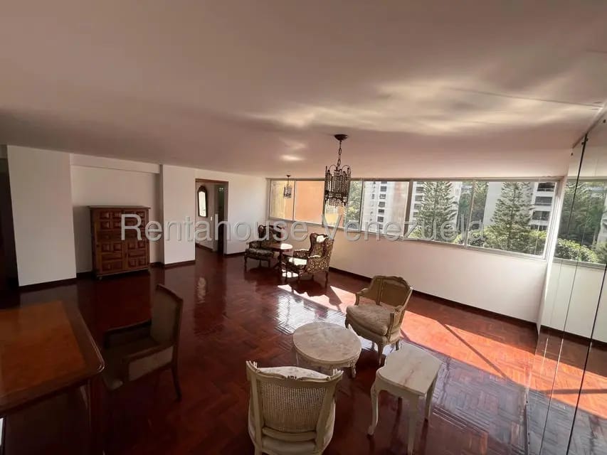 Apartamento (1 Nivel) en Venta en Los Naranjos del Cafetal, Distrito Metropolitano - 6