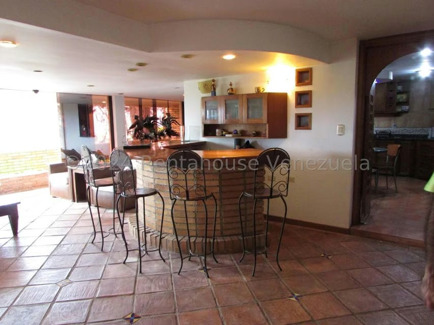 Casa (Multipes Niveles) en Venta en Los Naranjos del Cafetal, Distrito Metropolitano - 13