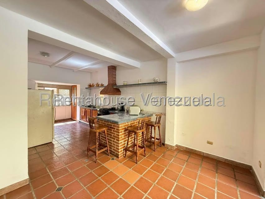 Comercial (Local Comercial) en Alquiler en Los Chorros, Distrito Metropolitano - 12