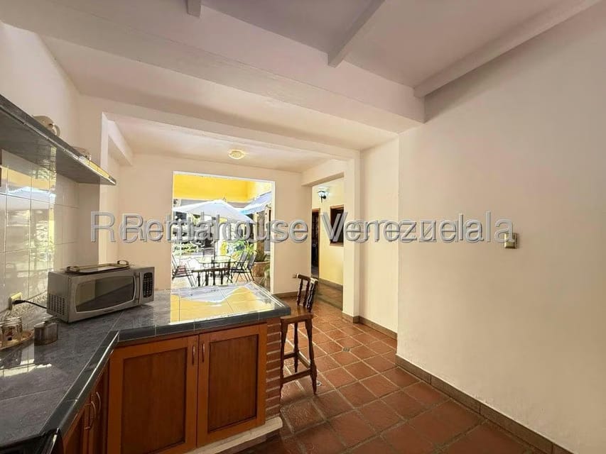 Comercial (Local Comercial) en Alquiler en Los Chorros, Distrito Metropolitano - 14