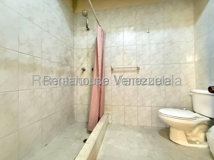 Comercial (Local Comercial) en Alquiler en Los Chorros, Distrito Metropolitano - 19