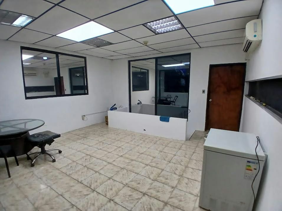 Galpones en Venta - Zona Industrial Los Pinos - Ciudad Guayana - Estado Bolívar - 3