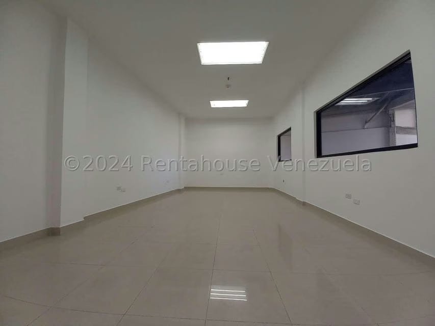 Comercial (Galpon - Deposito) en Alquiler en Mariche, Distrito Metropolitano - 9