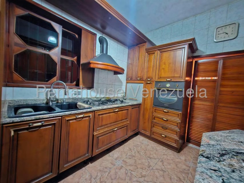 Casa (Duplex) en Venta en El Limon, Aragua - 11
