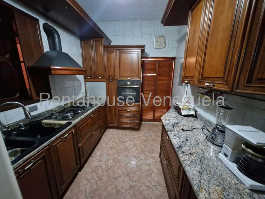Casa (Duplex) en Venta en El Limon, Aragua - 13