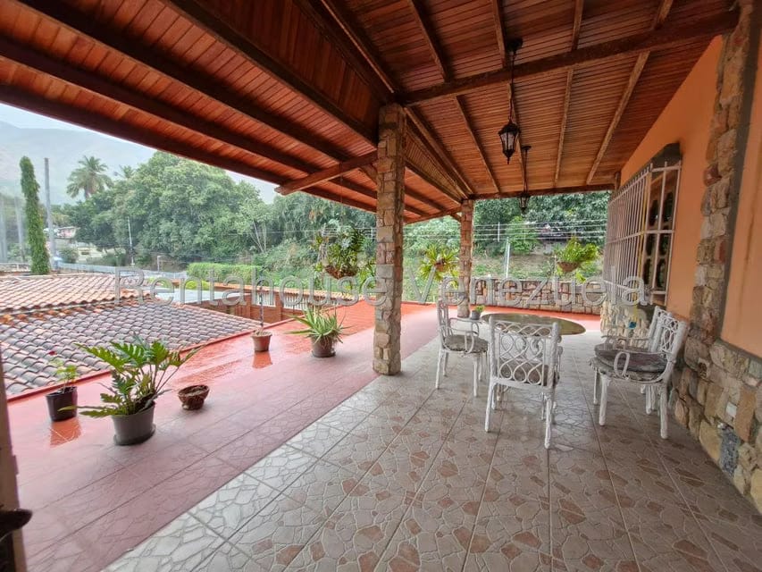 Casa (Duplex) en Venta en El Limon, Aragua - 56
